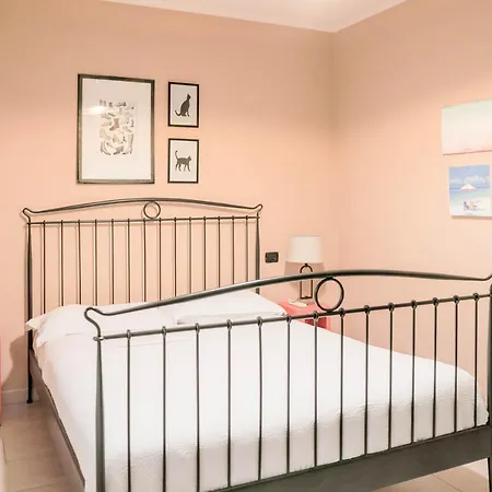 Forever By Design Apartment Bellano