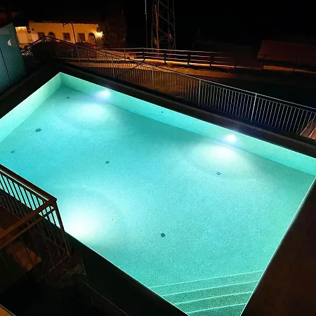 Apartment Forever By Design *